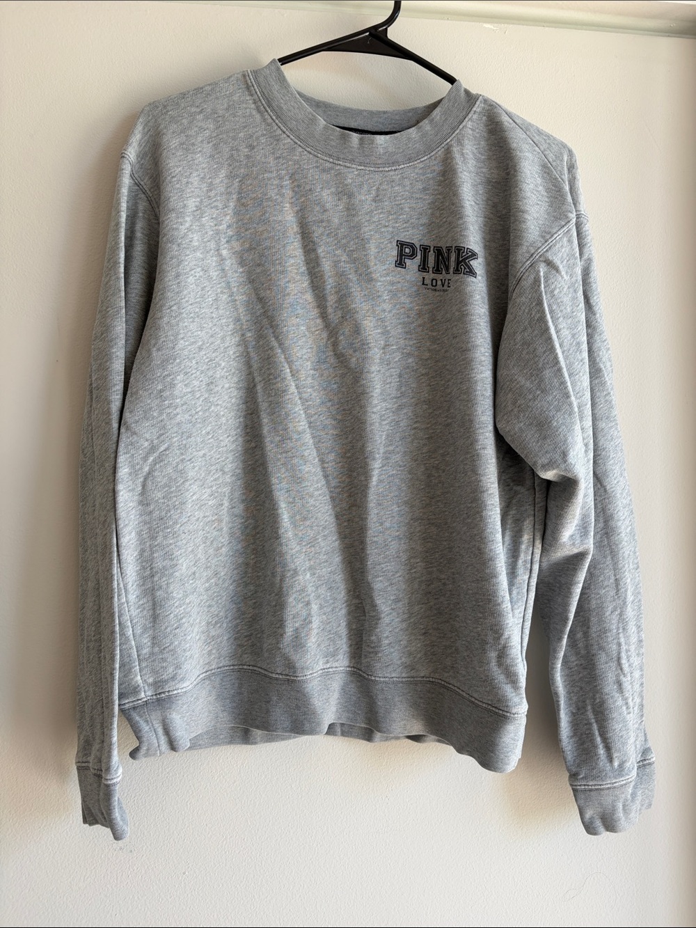 PINK Victoria's Secret Men's Gray Crewneck Sweatshirt with Chest Logo